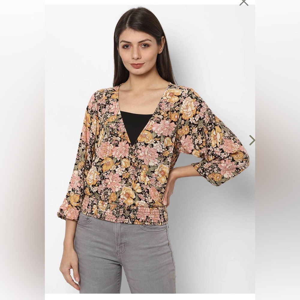 American Eagle floral blouse deep plunge